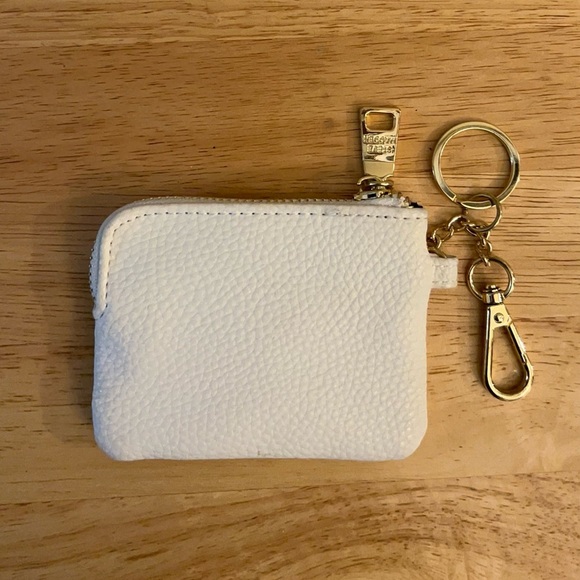 Steve Madden White Keychain Coin Purse Card Holder - Picture 2 of 4